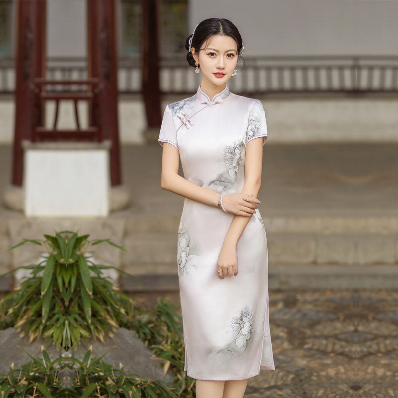 小个子旗袍年轻新款醋酸改良版连衣裙女夏季走秀日常大码复古国风