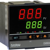 404 704 teshow台松EM104 904温控器仪表FKA4
