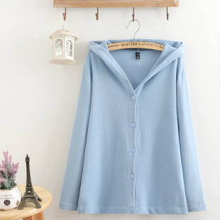 胖mm炸街上衣春装设计感大码女装显瘦纯色V领开衫外套女连帽卫衣