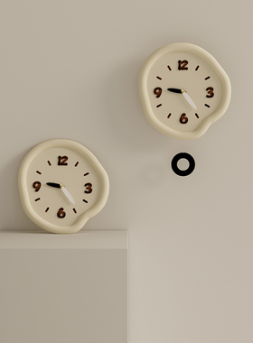 餐厅装饰钟表挂墙客l厅极简挂钟高级感卧室超静音2023新款网红时