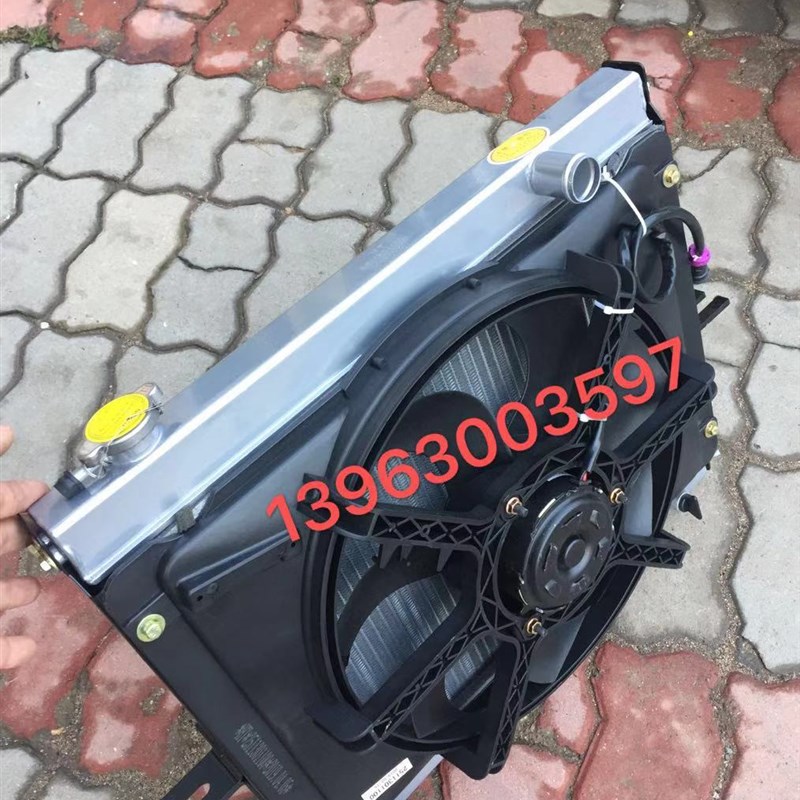 时风配件 风菱D版 汽油散热器 海马1.3 汽油水箱 柳机1.5 汽油车