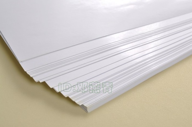 优质135克 背胶相纸 A4不干胶相片纸 白色 大头贴照片纸