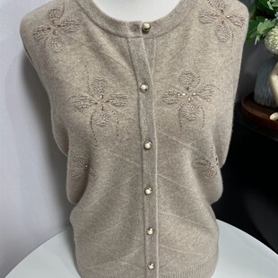 100纯羊毛开衫中老年女妈妈装秋冬季毛衣外套宽松大码针织厚上衣