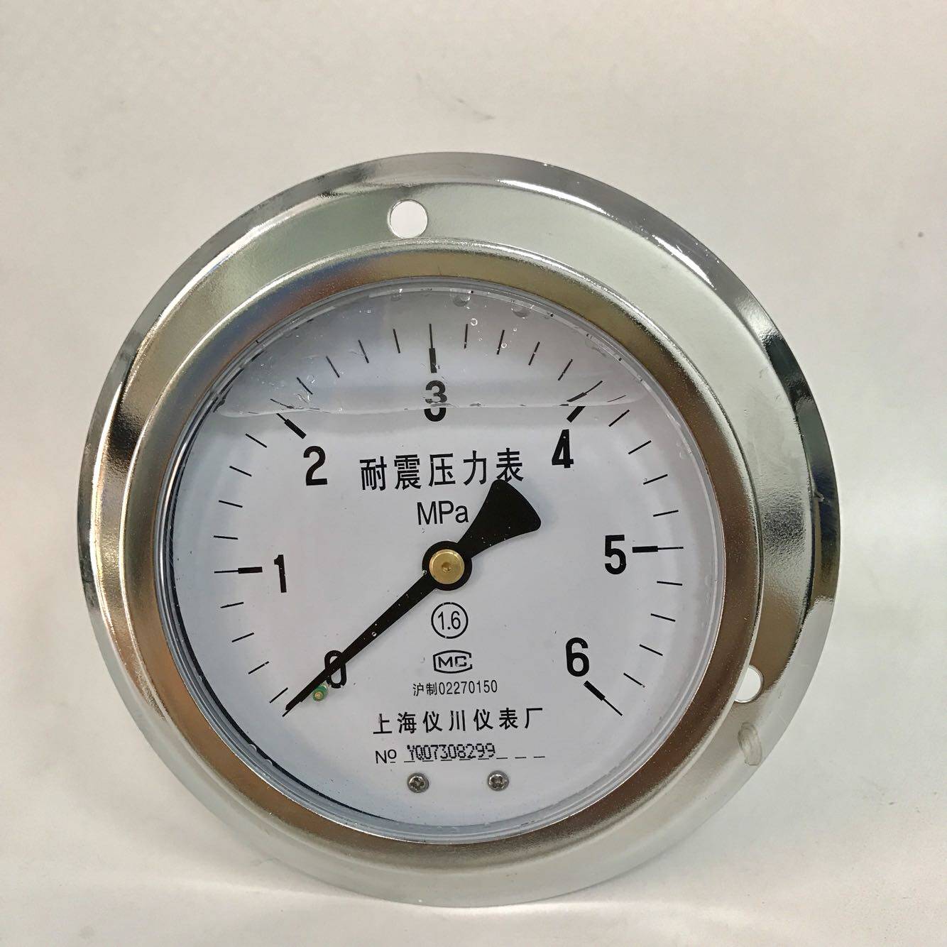 轴向带固定圈防震压力表 压力 6mpa 直径100mm (背后99大圈139)