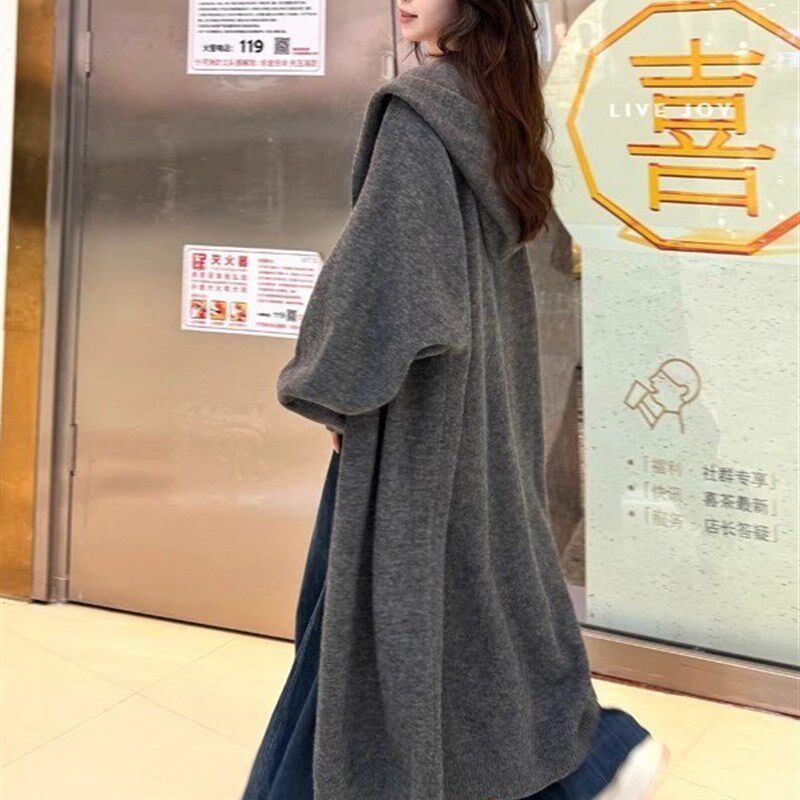 灰色女秋冬季连帽长款毛衣2025新款宽松慵懒风高级感针织开衫外套