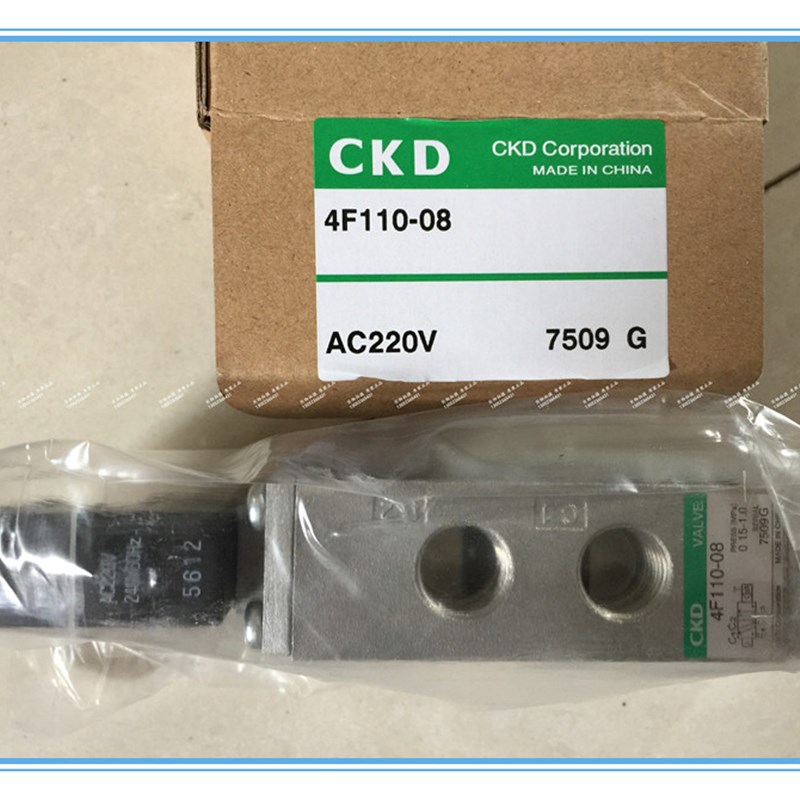 气动元件CKD电磁阀4F110-08- 4F110-/06-08-AC220V/DC24V全新原装