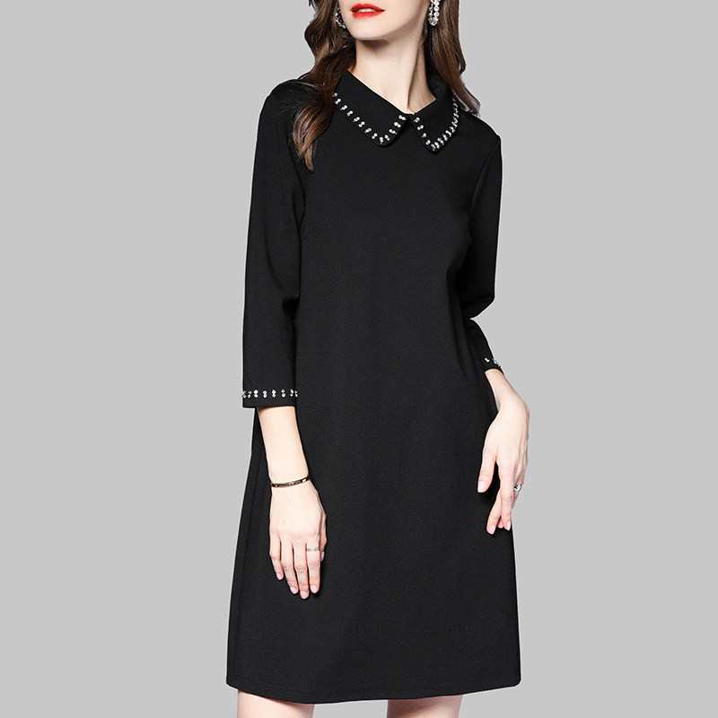 高端大码女装2025春装新款微胖mm气质显瘦直筒手工钉珠高档连衣裙