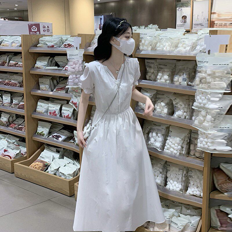 法式气质短袖连衣裙仙女2025夏季新款初高中学生度假风显瘦长裙子