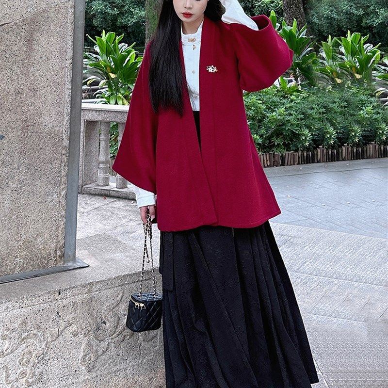 改良汉服毛呢大衣外套女冬季宋制中长款对襟呢子大衣显瘦日常马面