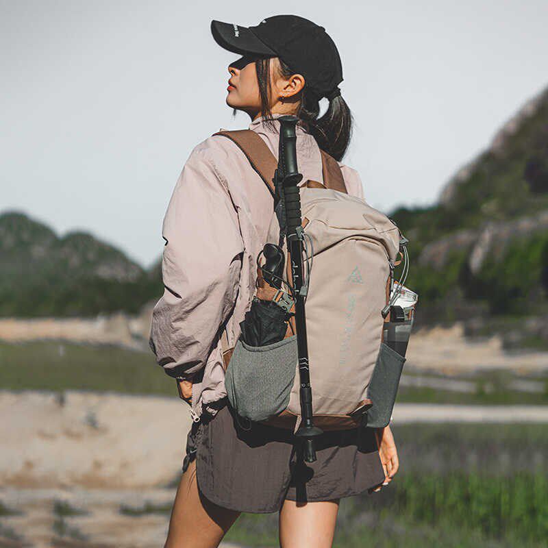 双肩包户外运动旅行休闲徒步登山包大容量轻便骑行背包大学生书包