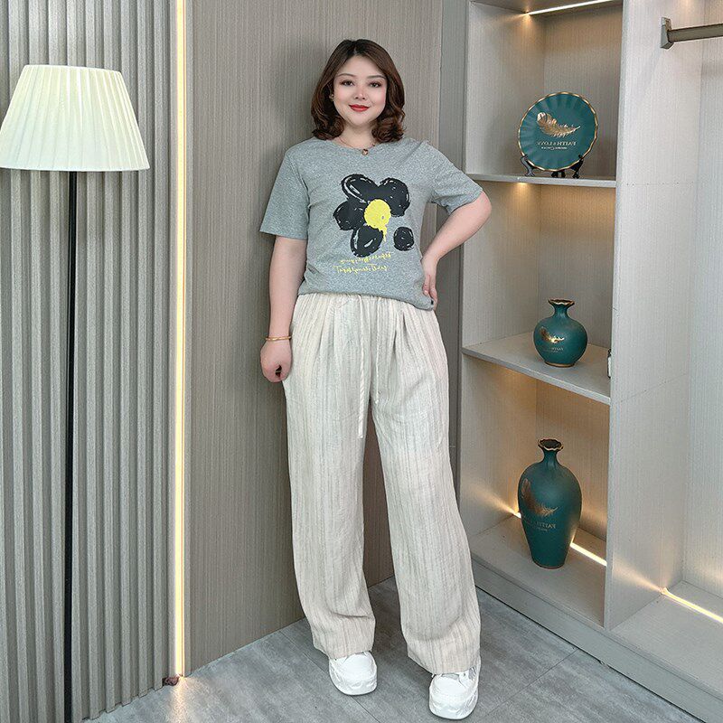 大码女装夏季新款轻薄垂感压褶凉爽冰丝防蚊宽松直筒休闲阔腿裤子