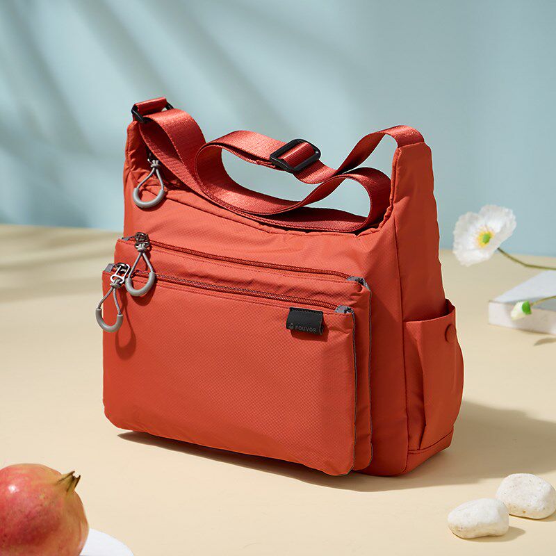 牛津包斜挎包女2025夏季新款轻便尼龙女包妈妈大容量帆布包包女士