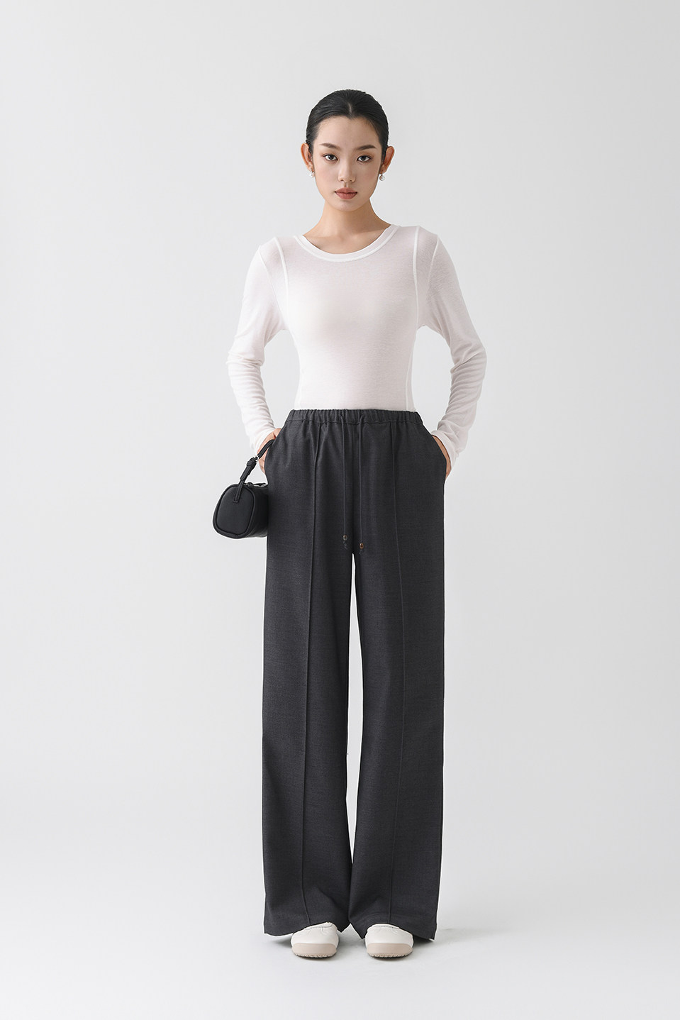 秋冬微喇西装裤女黑色弹力中高腰通勤休闲裤宽松直筒长裤TC10333