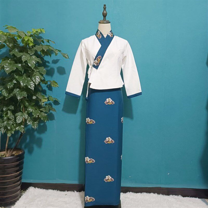 西双版纳傣族服饰女装品质傣族演出服花边套装优雅日常民族生活装