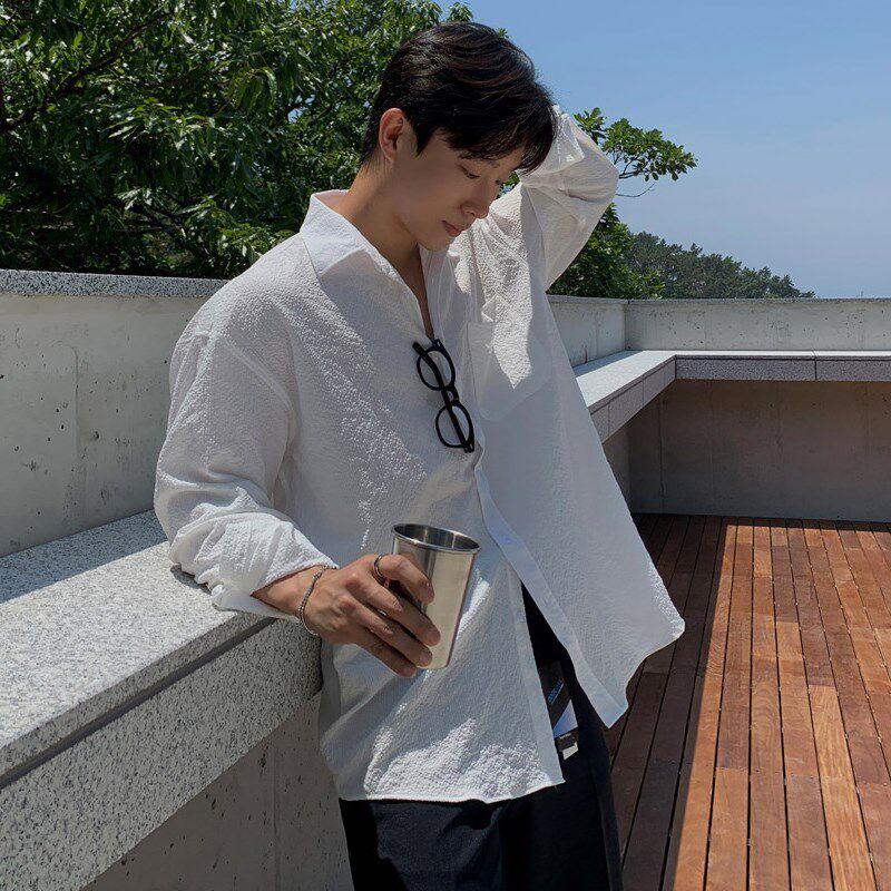 衬衫男长袖韩f版潮流男士宽松简约百搭蓝色衬衣休闲秋装纯色寸衫