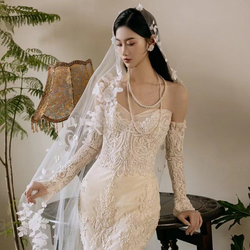 高端奢华旅拍轻婚纱长头纱法式蕾丝花朵头纱超仙森系造型拖尾头纱
