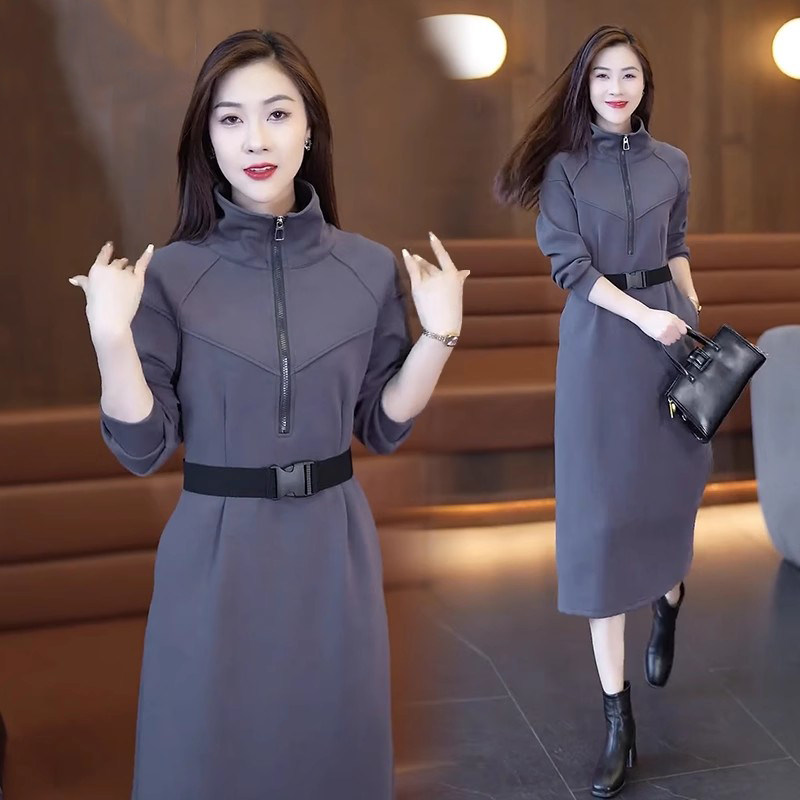 长款卫衣连衣裙女春秋款2024今年流行新款收腰显瘦半拉链直筒裙子