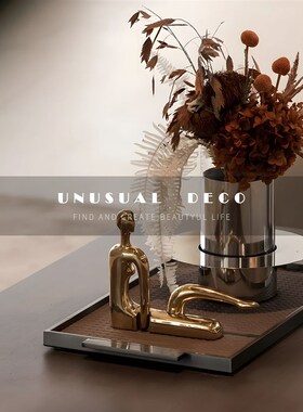 S 轻奢样板间大厅桌面银色花器托盘金色坐姿Y人组合摆件