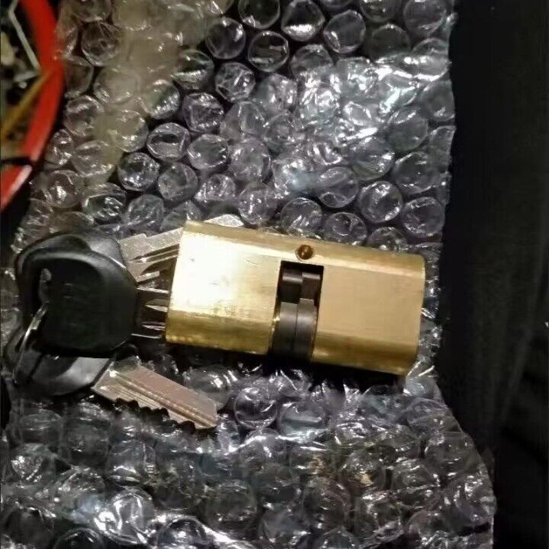 铝合金门大队长牌84型55mm薄款铝合金门锁554型双开门锁芯小腰锁