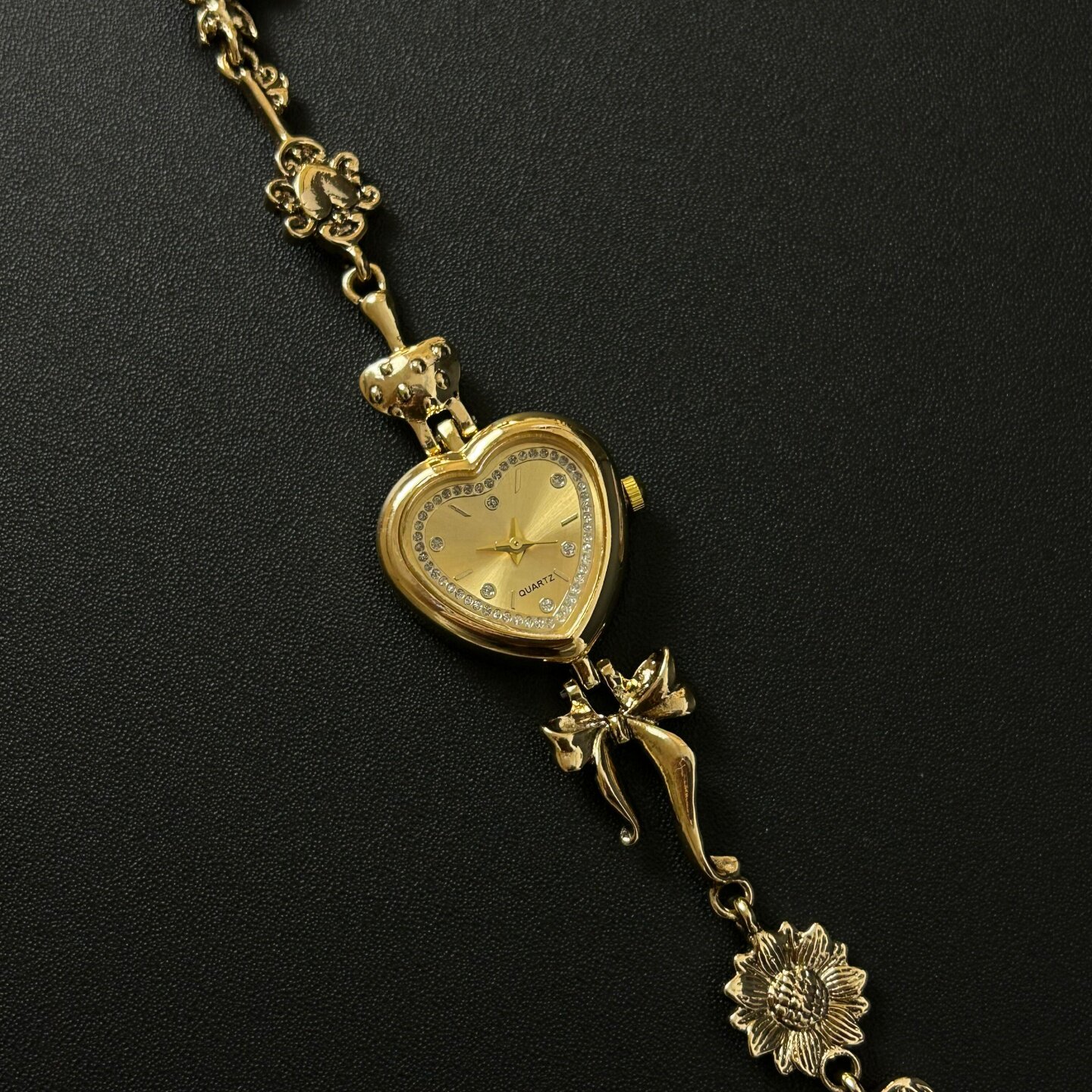 vintage古着金色爱心手表轻奢女图片