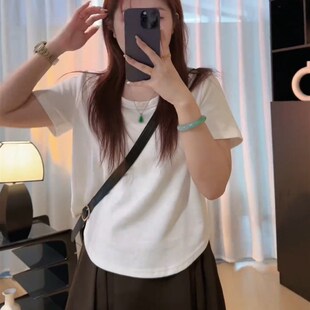 大码宽松u领白色正肩短袖t恤女夏季新款胖mm显瘦遮肉不规则小上衣