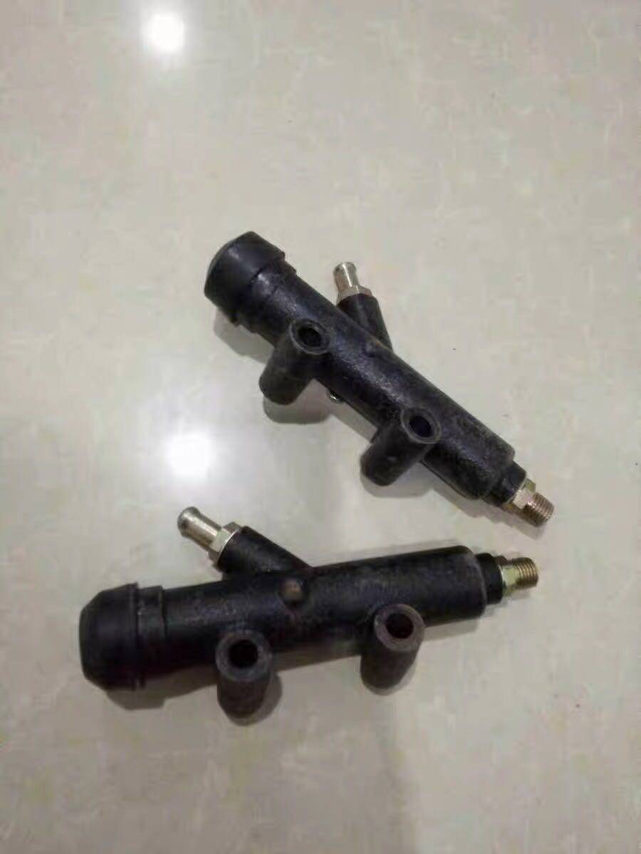 长江吊车  离合器分泵   离合器总泵   油门总泵  油门分泵