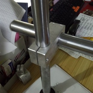 圆棒固定夹十字连接件光轴交叉连接块不锈钢管连接块十字轴夹夹座