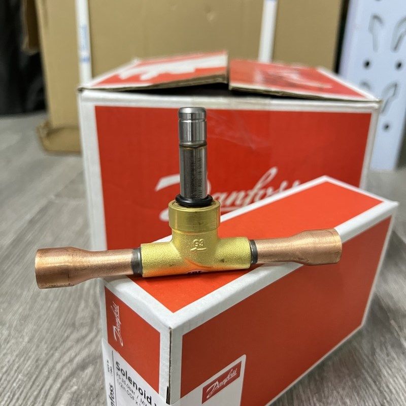 danfoss 丹佛斯电磁阀 CSV2 3 6 CSV10 15 20 032b5021 冷库空调