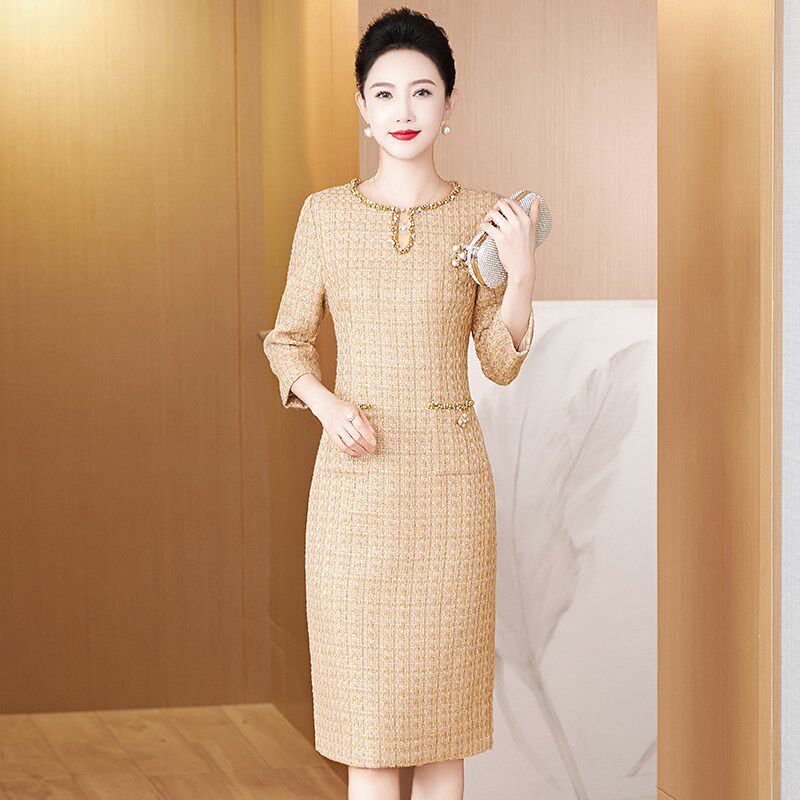 参加婚礼大码女装洋气妈妈秋装年轻喜婆婆高贵礼服日常可穿连衣裙