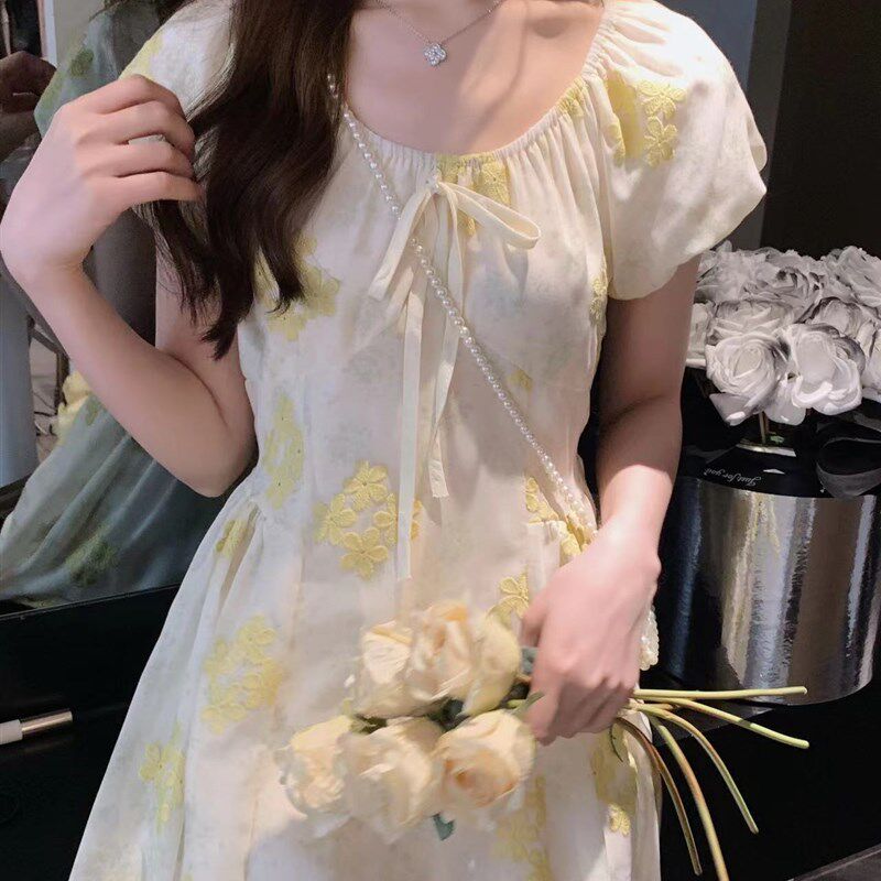 安璃 小清新黄绿色系小花连衣裙夏季清爽松紧腰一字肩温柔长裙
