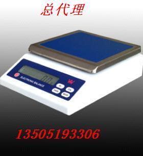 常州万泰 WT50001KF电子天平 5000g/0.1g