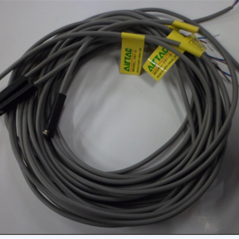 AIRTAC亚德客型 磁性开关 感应开关CS1-G  DC/AC5-240V 100MA 10W