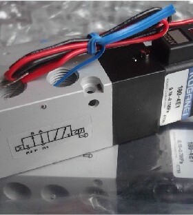 小金井电磁阀180-4E1-83-PSL/PLL