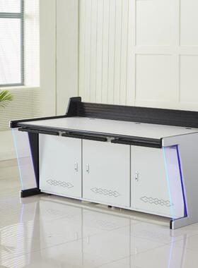 漆控制台灯带监控台科带技感烤调度台操作台台中控UIU台安防指挥