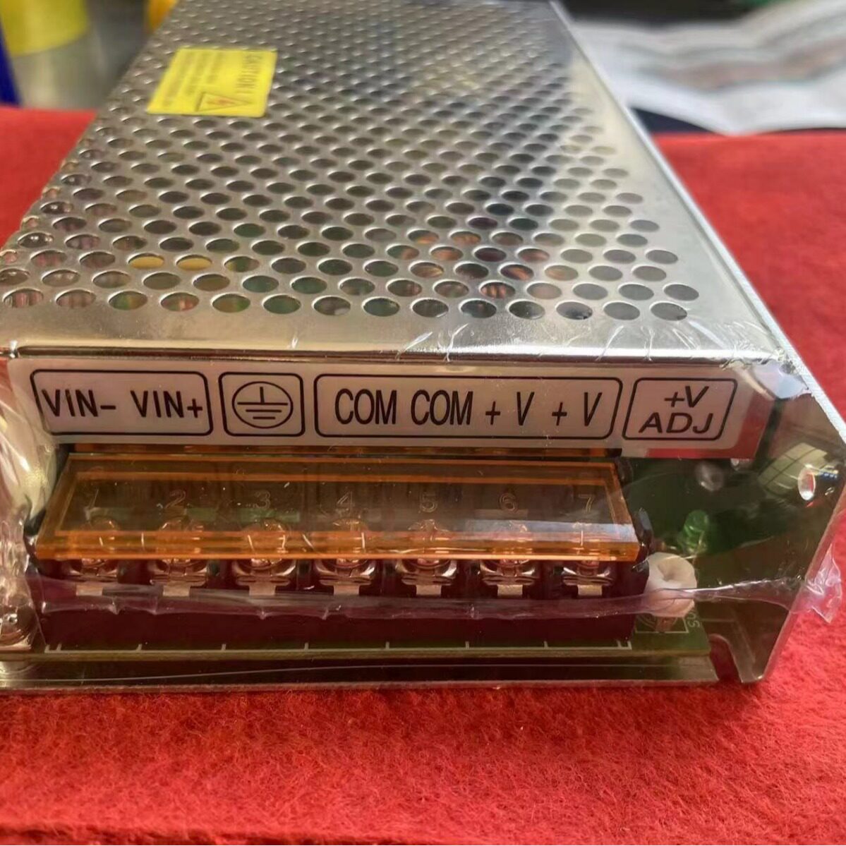 DC转DC电源20-70V转12V/25A
