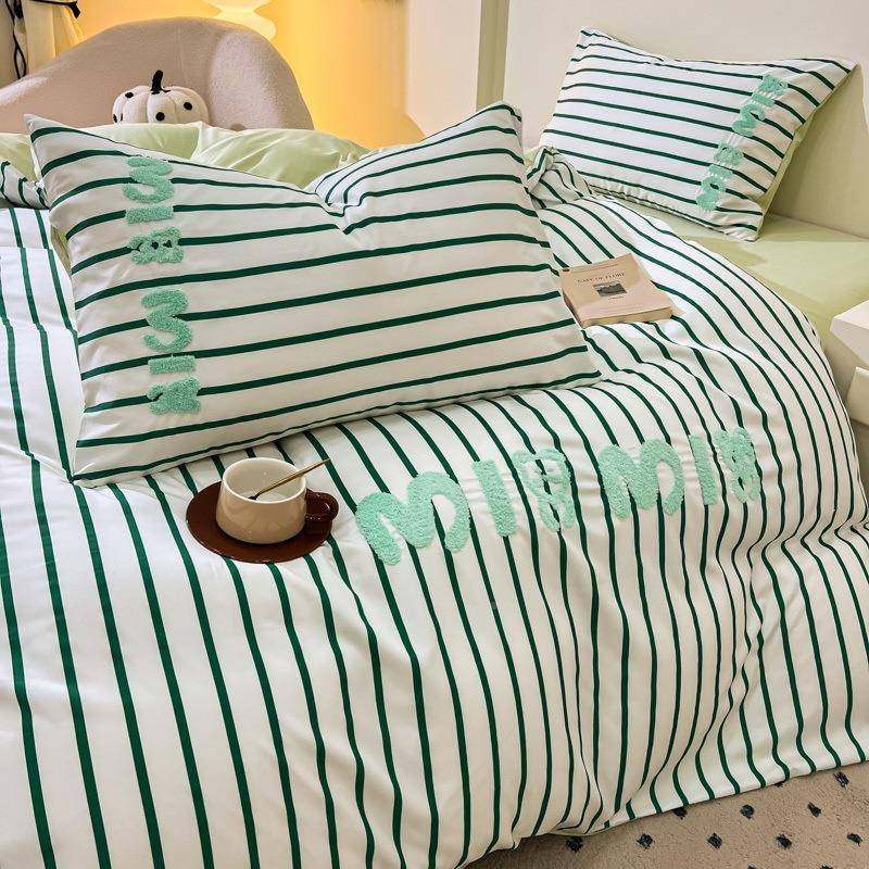 20-25新款冰丝巾绣款四件套in毛min熊1.5床单款四件套被套GQB1m50