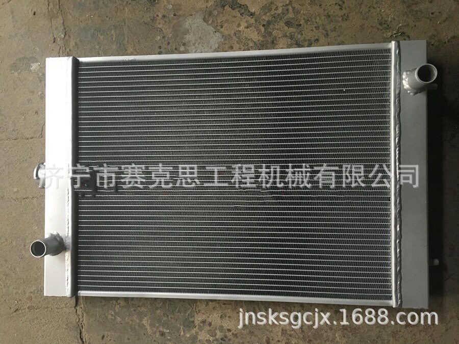 适用于DX60W-9轮挖水箱 散热器 DX60W-9轮挖配件