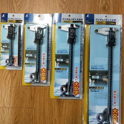 日本企鹅SHINWA亲和19974 19975高精度电子数显卡尺0100mm 0300