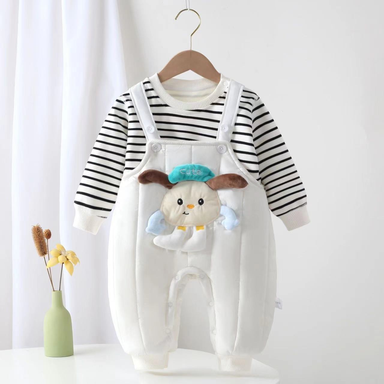 秋冬装宝宝连体衣婴儿衣服套装加绒夹棉外出哈衣背带裤分体两件套