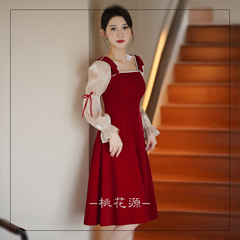 敬酒服新娘丝绒2023新款冬季结婚酒红色气质回门服宴会晚礼服裙女