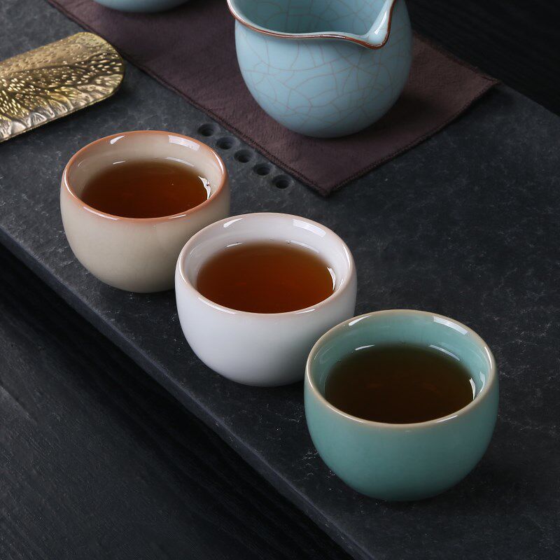 凝香阁青瓷猪油冻主人杯家用陶瓷功夫茶杯个性品V茗杯大号普洱杯
