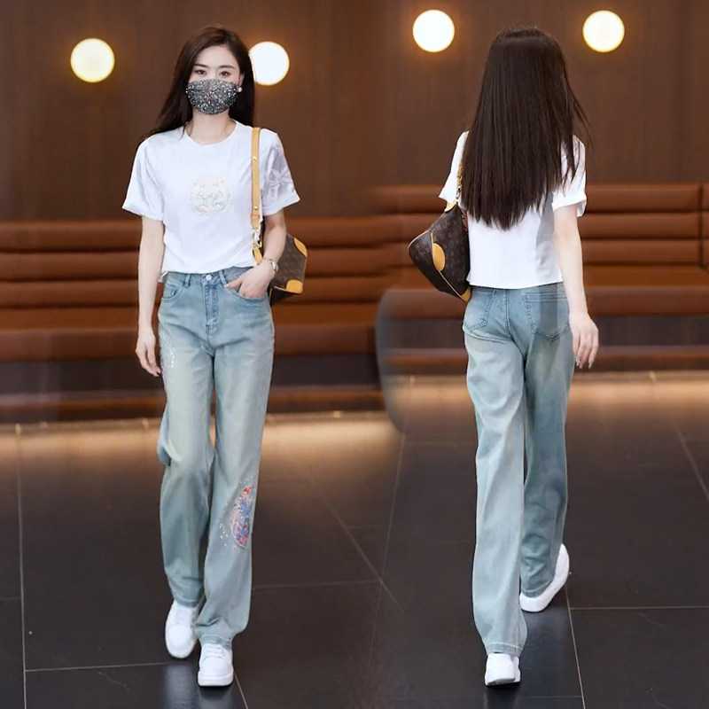 窄版直筒牛仔裤女2024年新款浅蓝色高腰阔腿裤国风刺绣春款长裤子