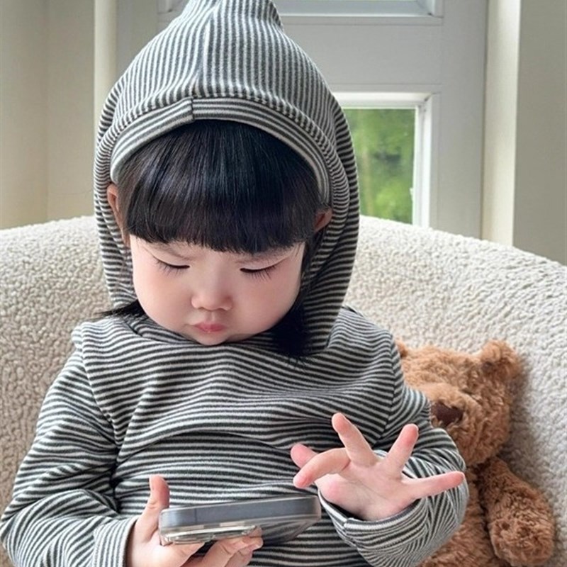 韩国童装儿童卫衣2025秋装新款男女童时髦经典条纹连帽长袖上衣潮