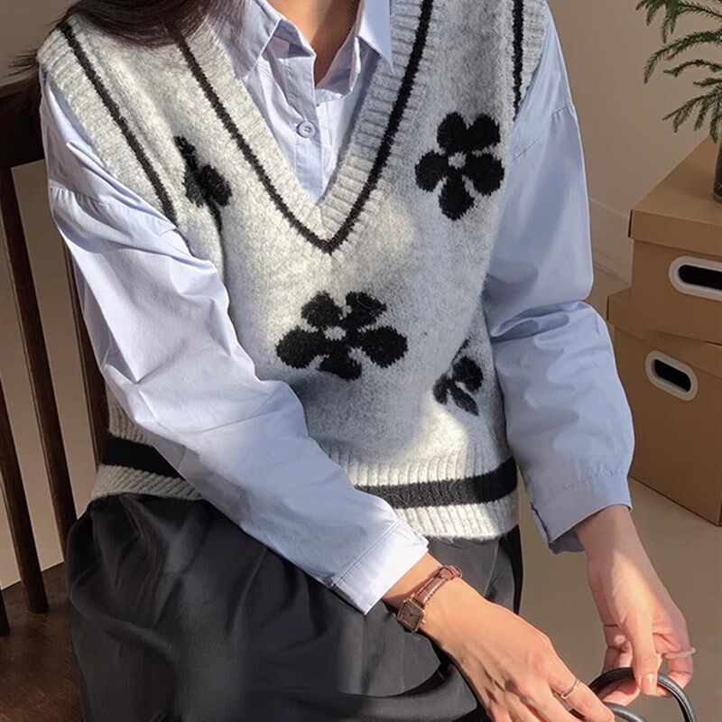 韩系叠穿外搭复古针织马甲女早春秋短款学院风无袖毛衣背心小个子