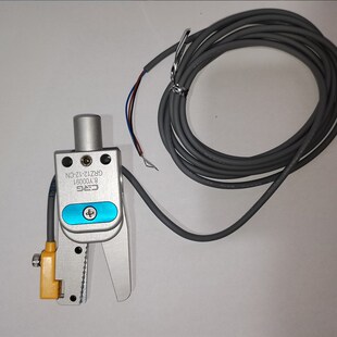 气动迷你检测夹具Y型夹GRZ12 CN机械手治具用微型检知夹具CRG