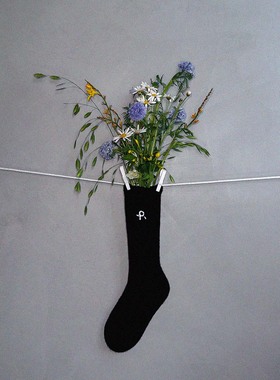 PROJECTJOIN卡通刺绣绵羊毛中筒袜