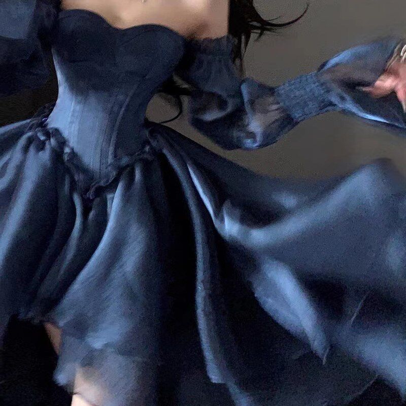 一字肩连衣裙气质女装高级感收腰显瘦长袖抹胸不规则拖尾礼服裙子