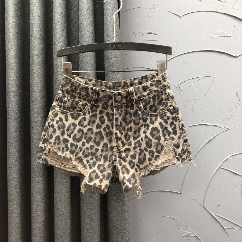 个性豹纹高腰牛仔短裤女夏季时尚洋气减龄A字潮流毛边阔腿热裤子