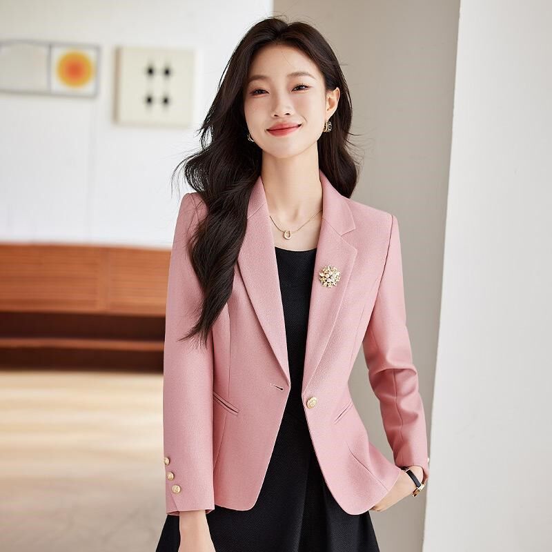 粉色西装外套女春秋2024新款高级感气质休闲小个子西服连衣裙套装