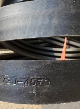 骆驼牌 SPC5730 5370 5V3J4570三角带 橡胶5V三联组三角带